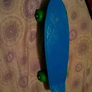Kid skate board